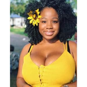 Meet your Posher, Mikkyla